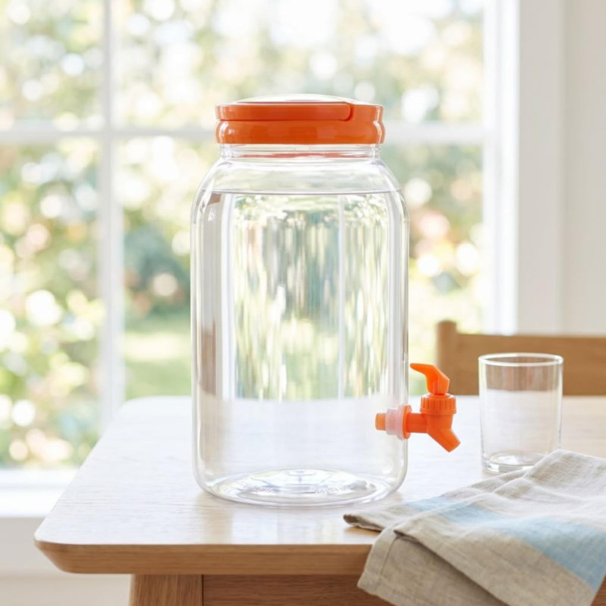Clear 3.8L Beverage Dispenser with Spigot Q291112