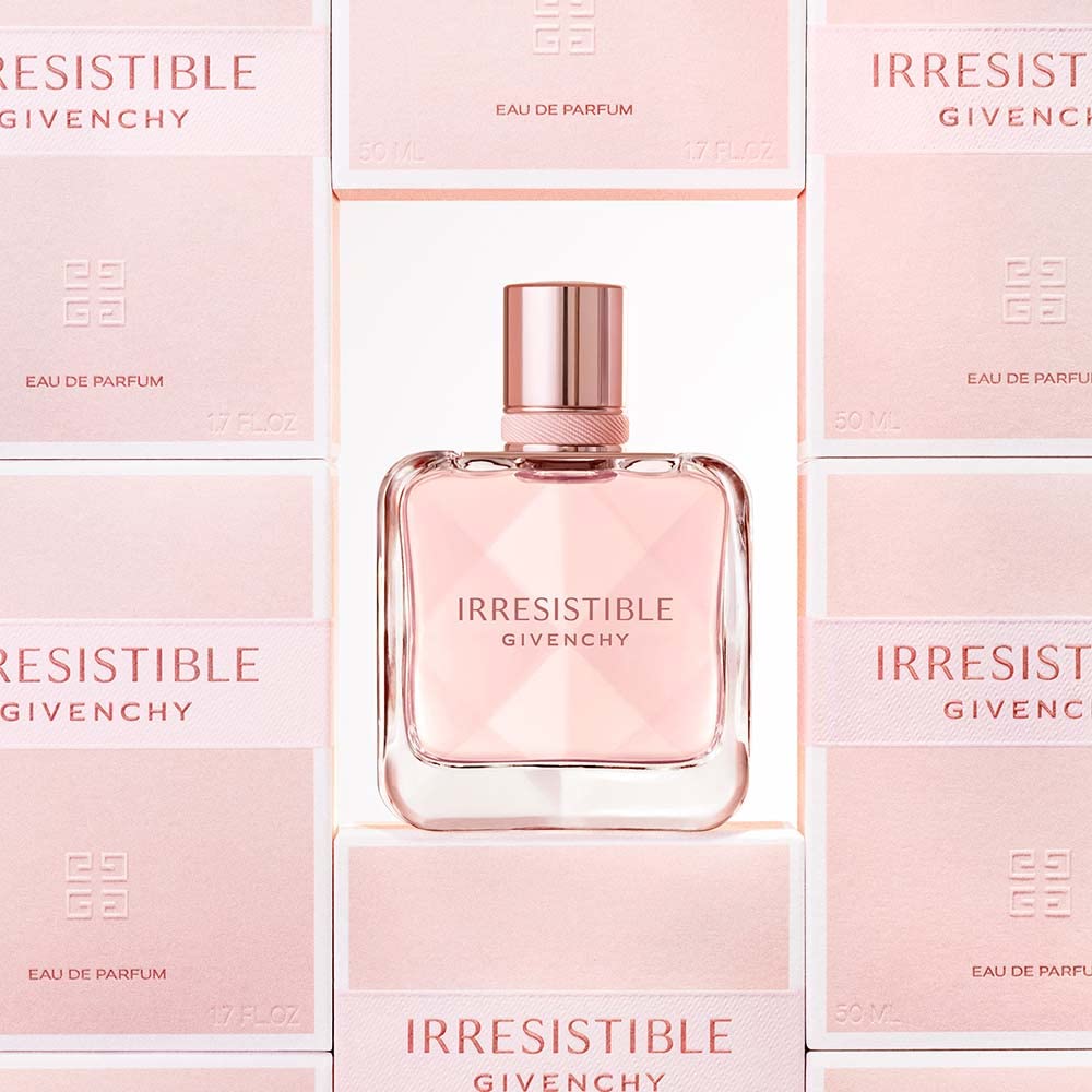 Eau De Parfume Spray 2.7 Ounces E75537