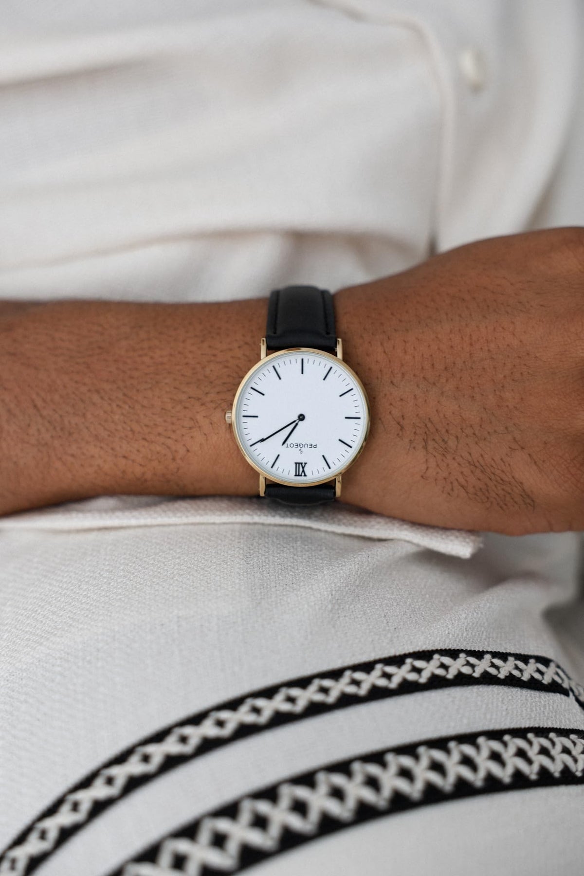 Men's Ultra Slim Minimalist Round Dress Watch Y3135